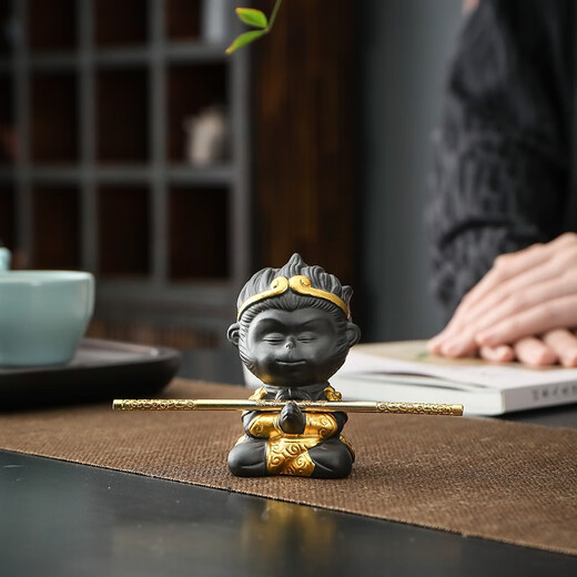 Yuxuan handmade purple sand tea pet with personality that can raise creative little monkey monkey tea play fish tank bonsai ornaments YYH---Purple clay little monkey painting gold belt stick