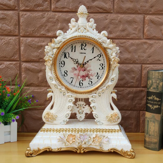 Lisheng European retro table clock living room home desktop clock ornaments bedroom clock display desktop American light luxury pendulum clock 1509FS