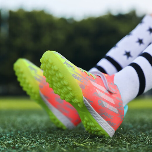 FEELACES chaussures de football TF ongles cassés petite taille baskets d'entraînement Velcro pour garçons et filles formation jeunes étudiants concours d'examen 6195 orange ongles cassés 37 pointure de chaussure de sport standard