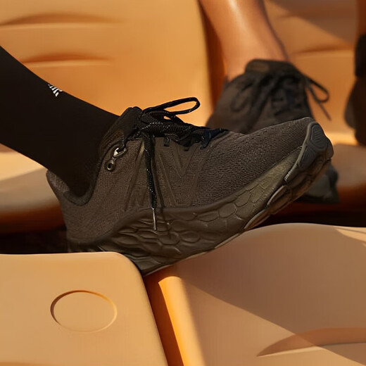 NEW BALANCE 跑鞋男鞋透气户外专业减震越野More v4跑步鞋MMORBM4 42.5