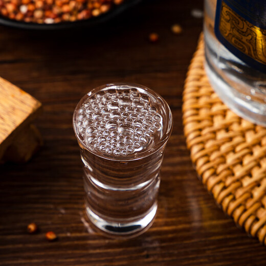 
Xufu Daqu Blue Label Rich Flavor Liquor 52 degrees 500ml Single Bottle Pure Grain Wine