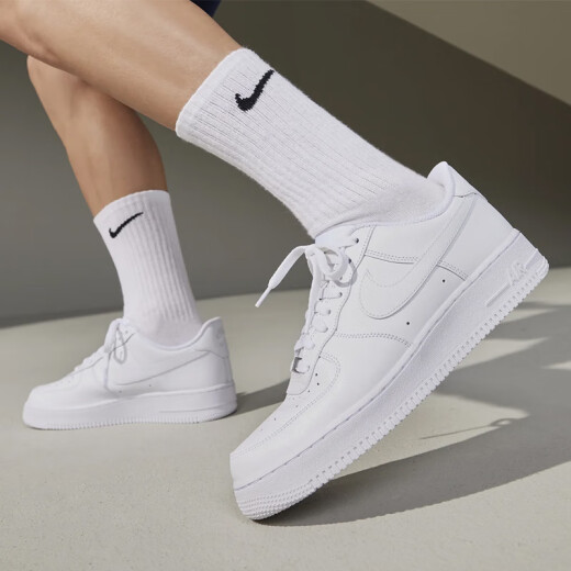 耐克NIKE缓震板鞋男空军一号AIR FORCE 1运动小白鞋CW2288-111白41