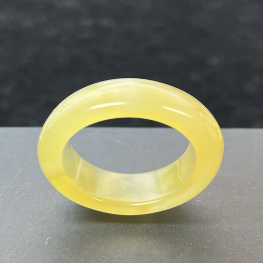 Antique beeswax ring, natural ore fidelity amber ring, small running ring accessories for men and women, supports re-inspection, chicken fat yellow beeswax, 0 carat, 9mm, 0 pieces, No. 11 inner diameter, 15.9 circumference