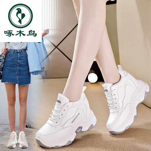Carpintería de cuero genuino de carpintería más lana gruesa de zapatillas de gran altura para mujeres 2025 Nuevos zapatos blancos calientes de invierno zapatos de papá casuales para mujeres 826 blanco/más vellón [más vellón calentador] 34