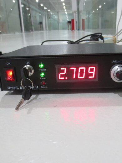 532nm/1047nm/1064nm调Q脉冲激光器低中高档绿光红外光镭射模组 515Q/20uJ/50mw调Q