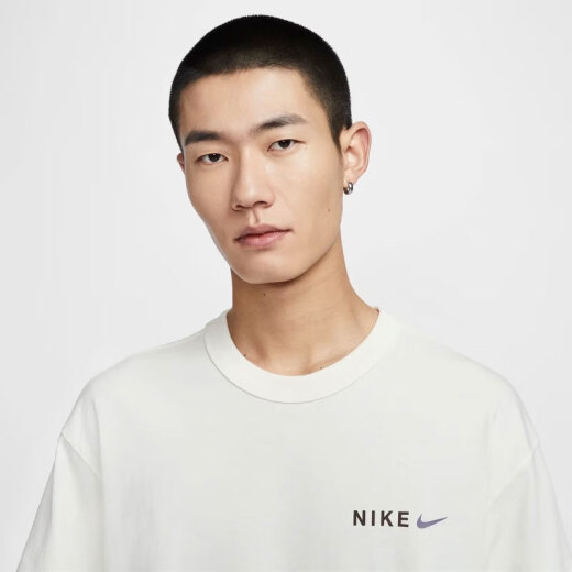 耐克（NIKE）夏季新款男装时尚简约宽松舒适透气休闲圆领休闲运动半袖上衣T恤 HF6172-133 2XL