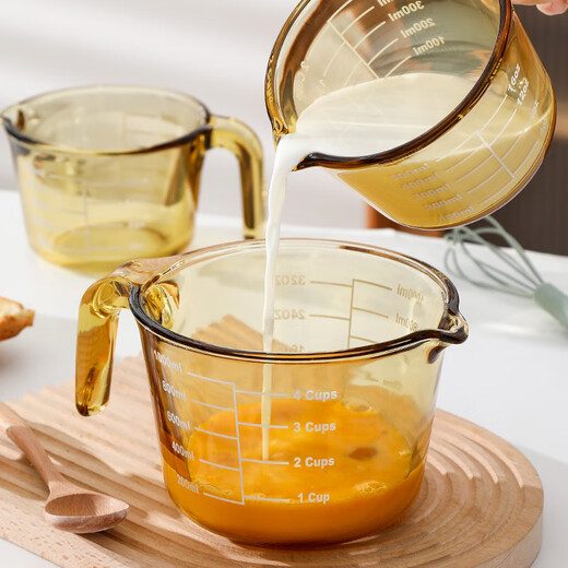 Jiaqi glass measuring cup with scale, high temperature resistant kitchen special baking tool, food-grade egg-beating cup, milk glass, amber 500+1000ml+silica gel, oil brush+scraper