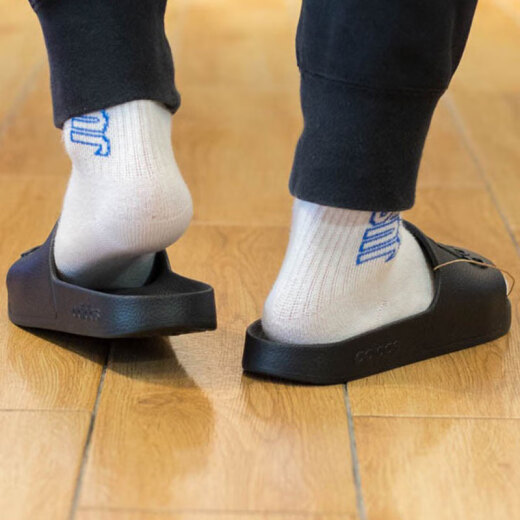 阿迪达斯 （adidas）休闲鞋男鞋女鞋2025夏季新款运动鞋户外透气沙滩鞋一字拖鞋IF7371 IF7371黑色 36.5