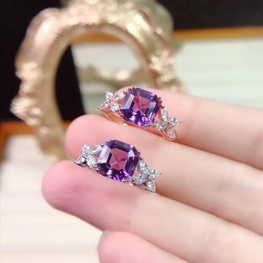 
Amethyst Ring Square 8mm Ring Purple Gem Ring Women's SN4859 Ring Platinum Living
