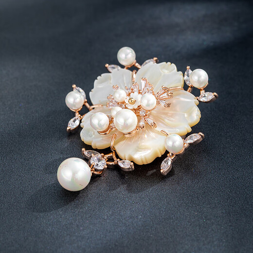 Chakra flower high-end women's new high-end pearl brooch suit decoration jewelry gift luxury goods rose gold