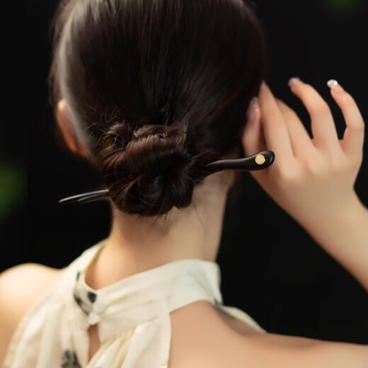 AIF's simple sandalwood and Hotan jade hairpin for women's updo hairpin, new Chinese style Hanfu cheongsam and headwear, birthday gift for girlfriend. Simple Hotan and jade sandalwood hairpin.