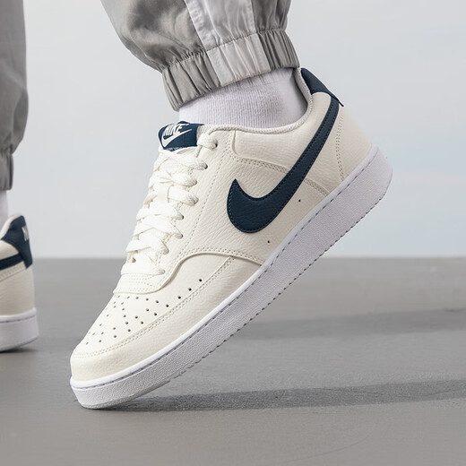 Nike (Nike) Herrenschuhe, neue Sommersportschuhe, Court Board-Schuhe, trendige, modische, leichte und atmungsaktive Low-Top-Casual-Schuhe im Freien, HQ4867-101 44.5