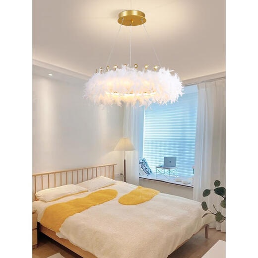 Lampe de chambre à coucher plume française lustre luxueuse fille princesse room fart art store Internet célébrité zhongshan lamp 980 9272 lustre blanc 35cm trois couleurs lumière