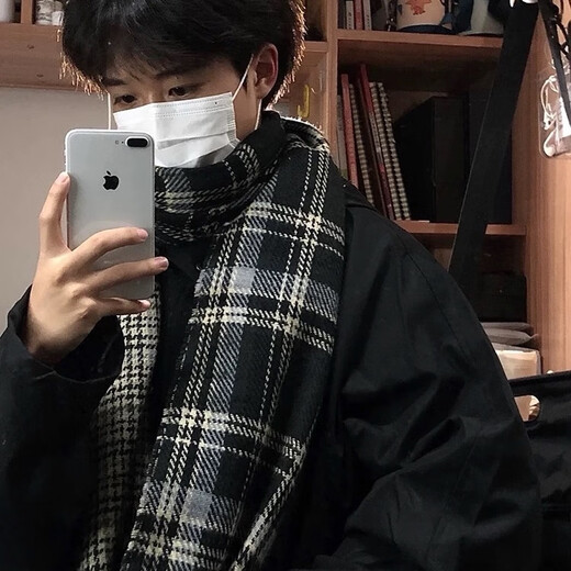 
Show off the men's winter Korean style fashionable and versatile plaid scarf student thickened warm shawl dual-purpose men and women's style double-sided wear-black (mask for free)