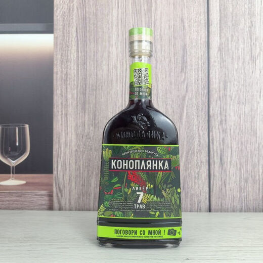 
Yaric imported Belarusian Bird Vodka 40 degrees 500ml juniper cardinal traditional original liquor foreign wine 500mL 1 bottle Kalev cardinal traditional vodka