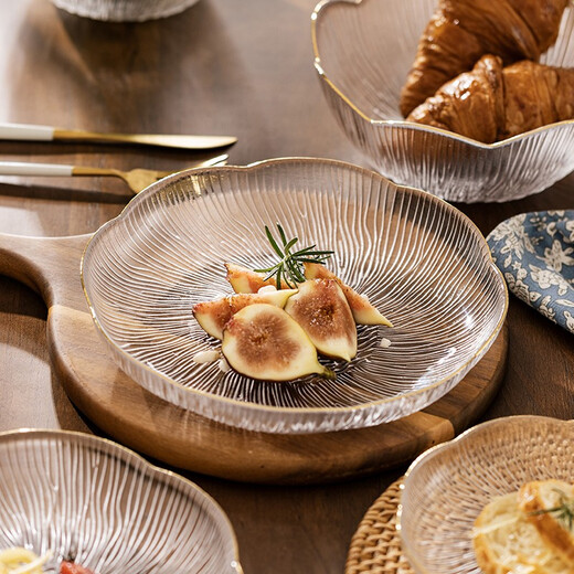 Modern housewife off-shelf glass fruit plate, living room home dessert plate, high-looking European-style transparent dessert bowl, salad plate, 7.6-inch golden flower plate