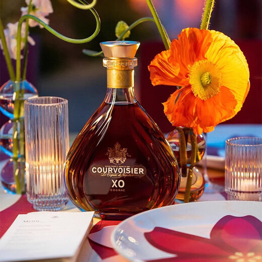 COURVOISIER行货 馥华诗拿破仑 金尊干邑白兰地法国洋酒公司货 馥华诗XO 700mL 1瓶