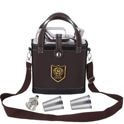 New Technique (X) Wine Bottle Stainless Steel 3 Jin Jin equals 0.5 kg 4 Jin Jin equals 0.5 kg 5 Jin Jin equals 0.5 kg Packed with thickened high-end outdoor portable wine bottle household oil drum kettle 5 Jin Jin equals 0.5 kg Packed with stainless steel + 1 funnel 2 wine glasses