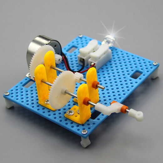 Hand-cranked generator model physics science experiment science toy DIY student science and technology small production homemade handmade hand-cranked generator fan model