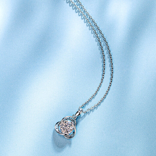 Fanci (Fanci) colored gold necklace for women simple moissanite clover pendant white gold clavicle chain Yangying necklace