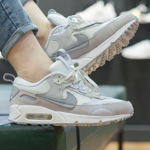 耐克（NIKE）休闲鞋女鞋2025新款夏季AIR MAX 90减震跑步鞋运动鞋DM9922-003 DM9922-103白色雾霾蓝 36.5