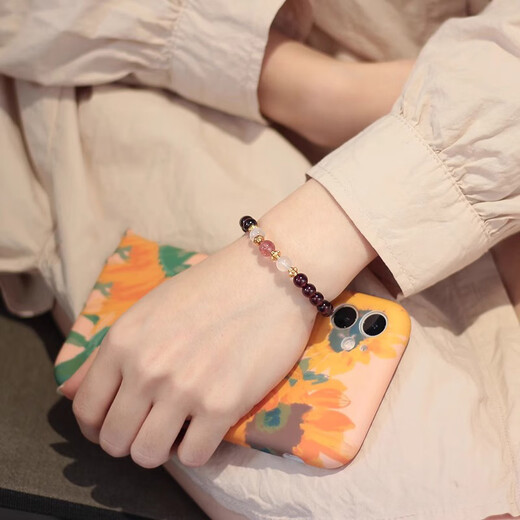 BOSFRU garnet crystal bracelet for women, strawberry crystal moonstone, gift for best friend or girlfriend, love token, jewelry gift, garnet bracelet, customized wristband, contact customer service