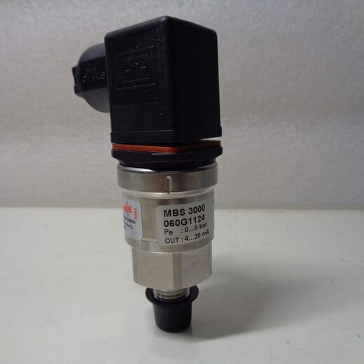 DANFOSS DANFOSS MBS3000 TRANSMERTEUR PRESSION 060G1102 / 1113/1125 / 1133 CAPTEUR DANFOSS 060G1349