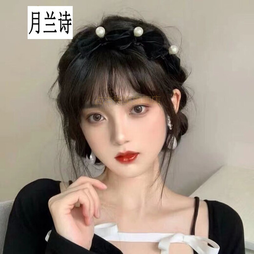 Velvet pearl hoop, Hepburn style bow, elegant decoration, sweet retro French style hoop, simple girl student headband, elegant, delicate and versatile. One black pearl hoop.