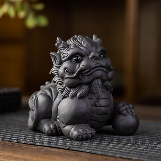 Mingke purple sand unicorn tea pet ornaments, high-end tea table, tea tray, tea table ornaments, high-end lucky tea play, gold-painted stepping ingot, unicorn purple sand ornaments