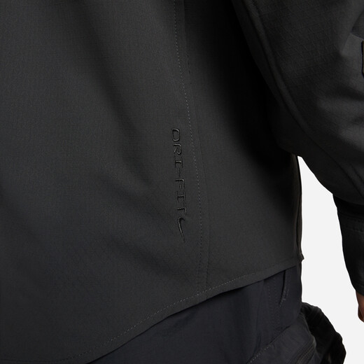 NIKE Top Sports Nike Men's Top NIKE ACG DRI-FIT UV \x22DEVASTATION DN3937-070 M