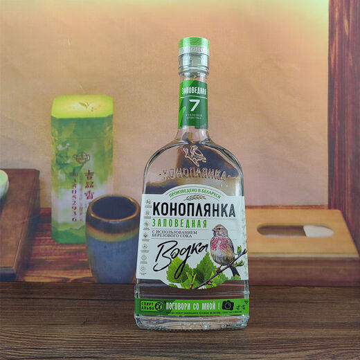 
Yaric imported Belarusian Bird Vodka 40 degrees 500ml juniper cardinal traditional original liquor foreign wine 500mL 1 bottle Kalev cardinal traditional vodka