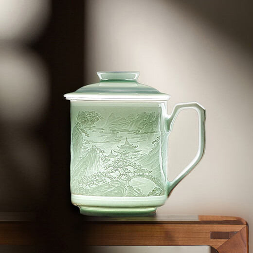 Gold inlaid jade teacher Huang Shouliang handmade Jingdezhen ceramic tea cup shadow green carved office tea cup Penglai Wonderland