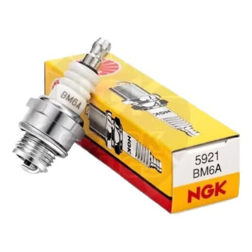 Wuyang Honda Wuyang Honda chain saw high-power gasoline saw logging saw household easy-start imported electric chain saw professional chain saw one spark plug