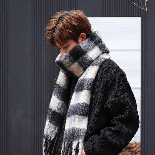 Jinglusi scarf men's winter 2024 new versatile black and white plaid shawl, warm and thick, gift for boyfriend trendy scarf black and white plaid (soft waxy mohair fringed scarf) non-shedding/atmosphere/trend versatile