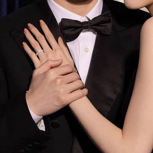 DR Proposal Diamond Ring HEART Series Simple Luxury Love Intertwined Heart Shape Diamond Holiday Gift Certificate + Gift Box 23 Points D Color SI1