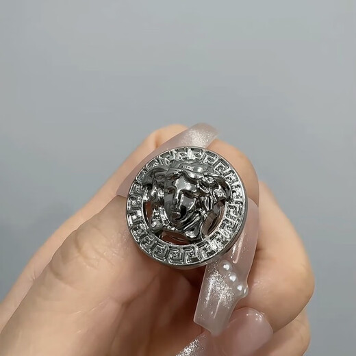 GOYN老凤凰金店款小巧款金属胸针扣美杜莎回纹领针男款西装大衣衬衫领 银K色美杜莎领针扣一只