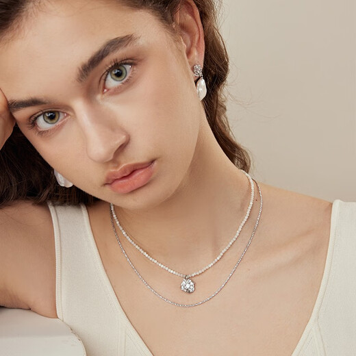 Arsis innocent age flower stamen pendant necklace for women, fashionable and versatile jewelry, pearl necklace, gift for girlfriend, textured stamen pendant stacked chain, gold