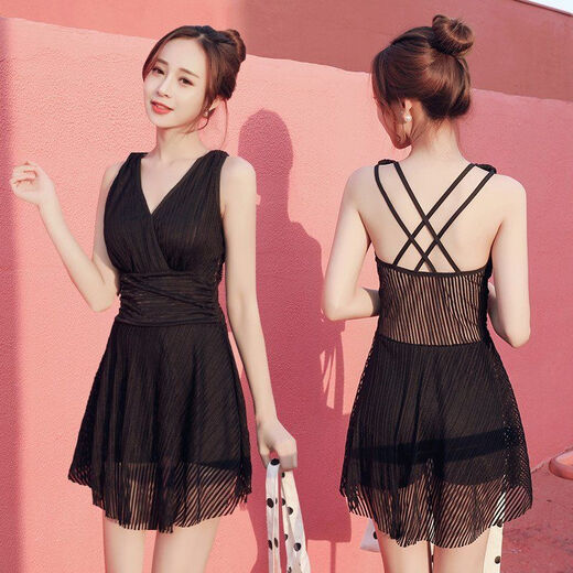 妍密俏 les泳衣女连体平角温泉保守显瘦遮肚性感大码美背网红学生泳装女 12041黑色 S 适适合80-90斤