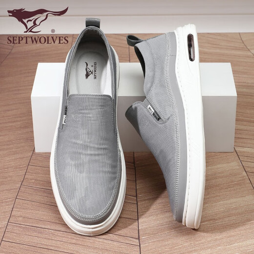 
Seven Wolves men's shoes canvas shoes men's casual shoes summer shoes men's breathable and versatile one-foot laziness shoes old Beijing cloth shoes gray 9443 42