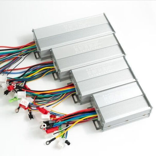 Electric battery vehicle controller 48V350W60V500W72V800W1000W two-wheeled and three-wheeled vehicle universal 48/60/64v-450w flagship type