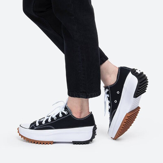 Converse Converse New Run Star Wanderung Ochsen und Frauen lässige dicke Sohle erhöhte Leinwandschuhe 168816C Schwarz und Weiß 38.5