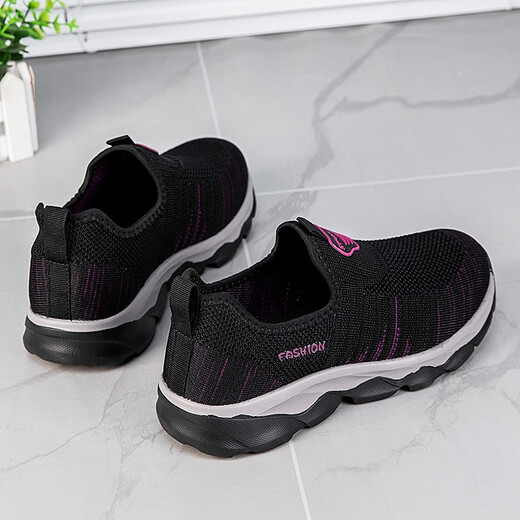 
Zulijian Master’s Old Men’s Breathable Lightweight Sliding Sandals Anti-Slip Soft Sole Middle-aged and Elderly Stepping Shoes Daddy Shoes Women 9928 Black Men’s Sandals 41
