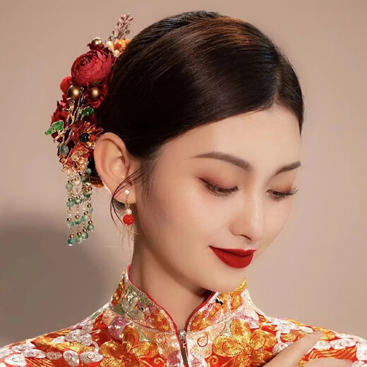 Shengli's new Chinese style classical Xiuhe small fresh simulated flower shape headdress bride wedding toast attire hair ornaments flower set
