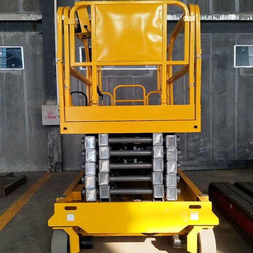 Fully automatic electric small mobile scissor hydraulic lift lifting platform aerial work vehicle scissor lift customization