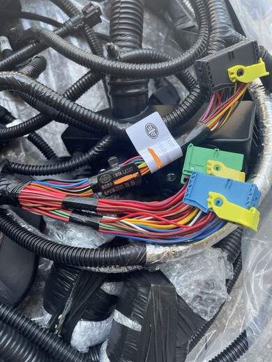 Yusenyi is suitable for J6P series original frame wiring harness, beam line chassis wiring harness, left and right large lines original wire harness 3724260-Y1283/B left chassis line one