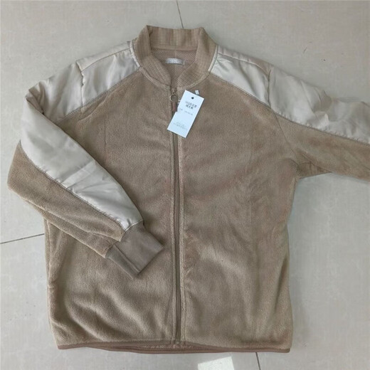 Nostalgic velvet clothing and trousers suit for men in cold areas, plus velvet and thickening for winter. New velvet clothing and trousers to keep warm and cold-proof.