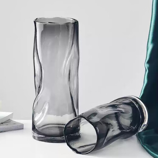 Love has been filled with sugar glass art vase pleated gray 25cm light luxury living room ornaments hydroponic container fake flowers birthday gift vase