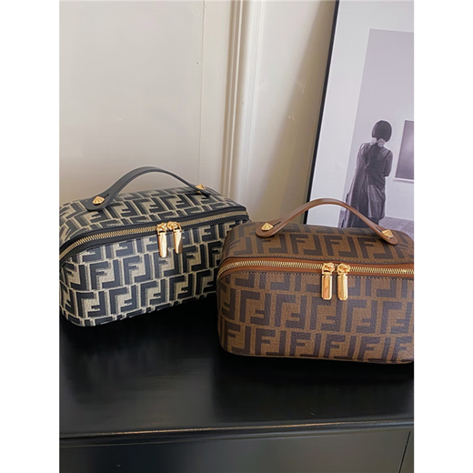 GPHF Japanese New Cosmetic Bag Portable Large Capacity Cosmetics Storage Bag Travel Portable Waterproof Multi-Function Wash Bag Brown Color - Leather Lined Middle Fixed