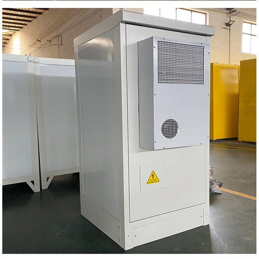 Outdoor integrated communication cabinet 5G base station outdoor constant temperature air conditioning tower power cabinet can be customized to be rainproof and lightning proof 650*650*1200 (including 1500W constant temperature air conditioner)