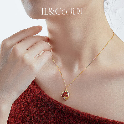 IL&CO Youke Lucky Star Cute Snake Zodiac Snake Silver Necklace Female Pendant Birthday New Year Gift for Girlfriend Agate Zodiac Snake Necklace